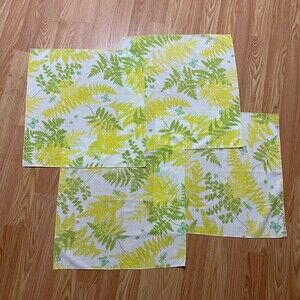 Set of 4 Vintage Fern Butterfly Cotton Napkins Yellow Green 70s
